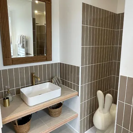 La Petite Maison De Privees 5 Etoiles Au Coeur Du Village 5* Giverny