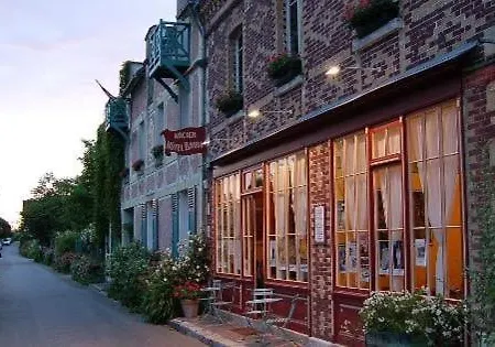 La Petite Maison De - Privees - 5 Etoiles Au Coeur Du Village ゲストハウス 5*