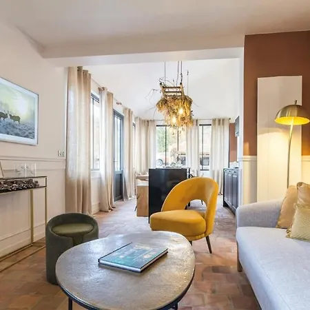 ゲストハウス La Petite Maison De - Privees - 5 Etoiles Au Coeur Du Village ジヴェルニー