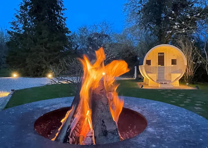 La Petite Maison De - Privées - 5 étoiles Au Cœur Du Village Pensión Giverny