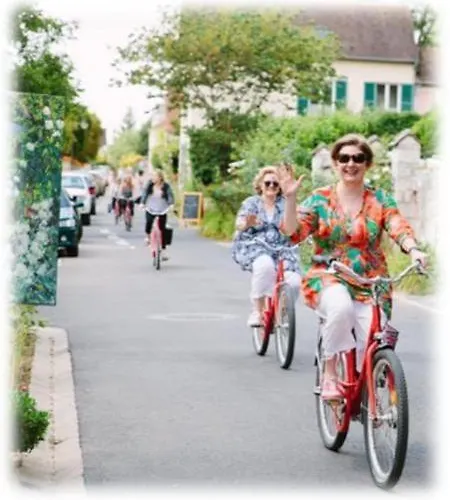 La Petite Maison De - Privees - 5 Etoiles Au Coeur Du Village Pensjonat 5*