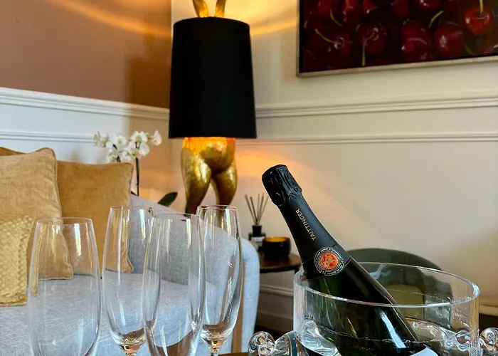 La Petite Maison De - Privées - 5 étoiles Au Cœur Du Village Pensión Giverny