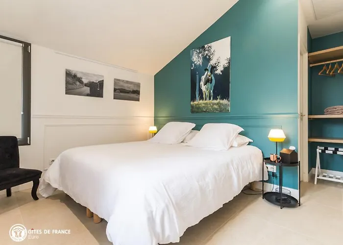 La Petite Maison De - Privées - 5 étoiles Au Cœur Du Village 5*